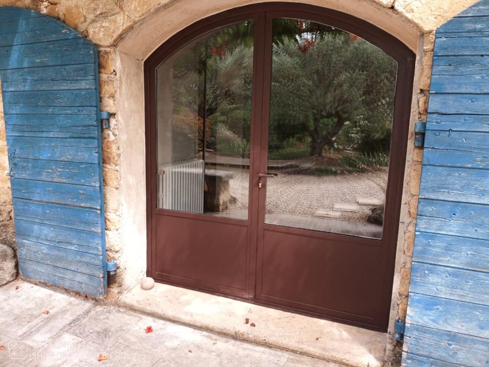 Porte verrière thermolaquée, cintrée à  Lauris