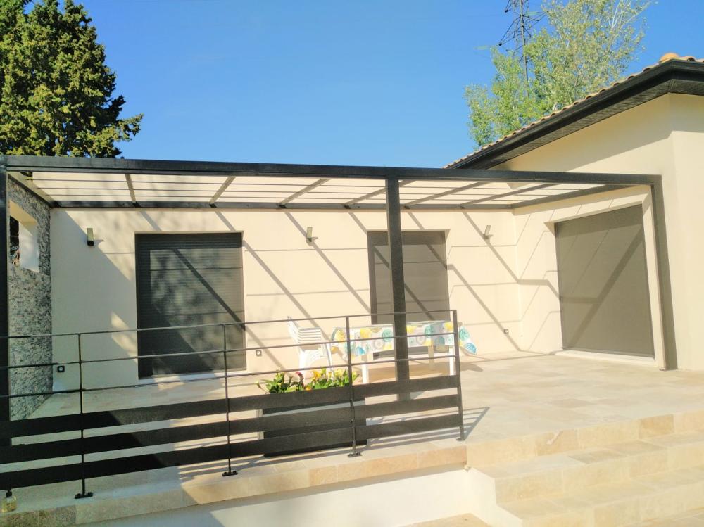 Pergola et garde corps à Avignon