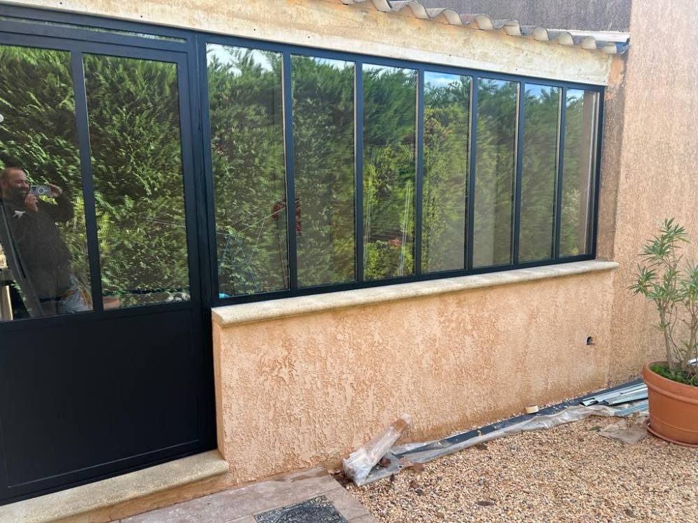 Verrière avec porte à Cheval Blanc