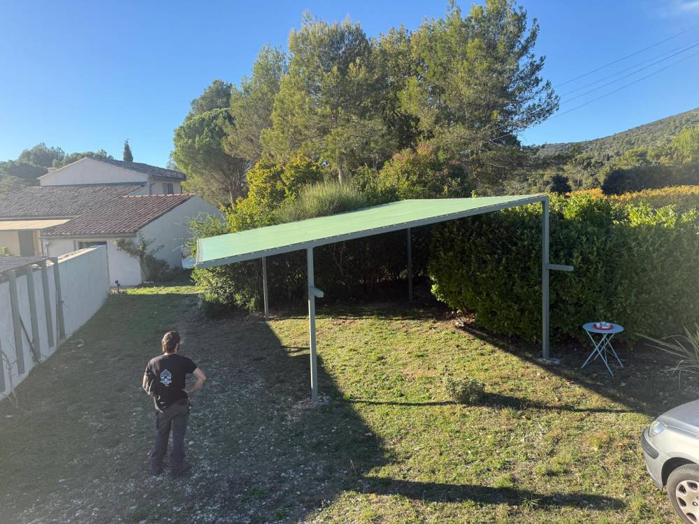 Carport+ étendoir+bâche à Lauris