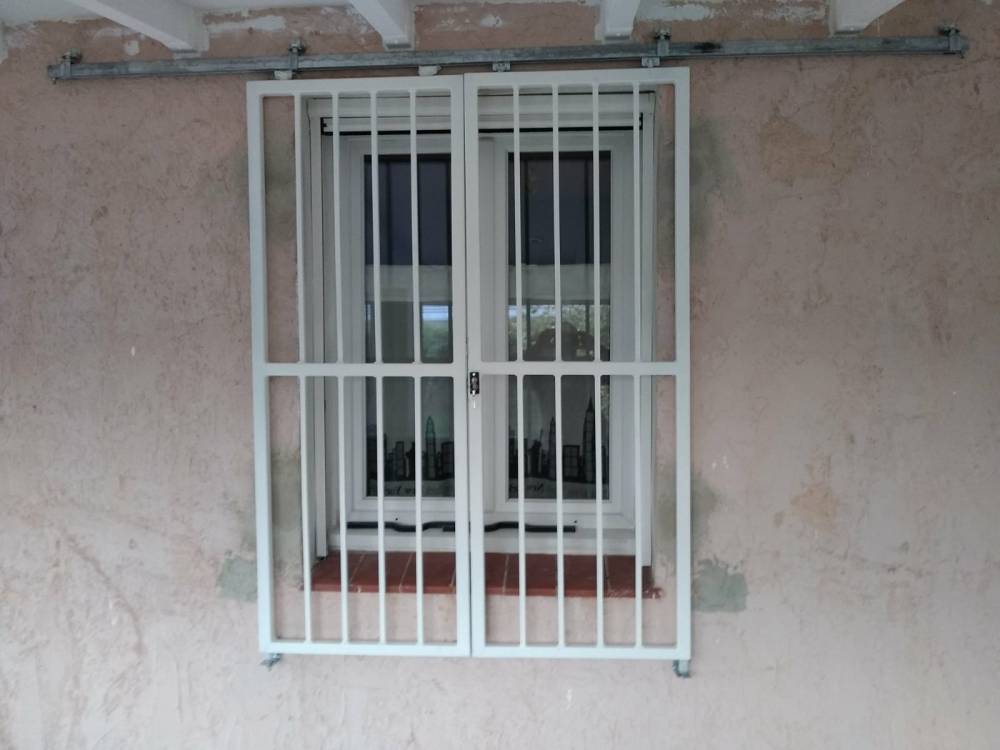 Grilles de défense, coulissantes à Aix en Provence